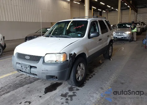 2004 Ford Escape Xlt z USA, uszkodzony, nr VIN 1FMYU03194KA73014